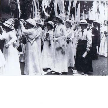 Women's Coronation Procession 1911 ML145