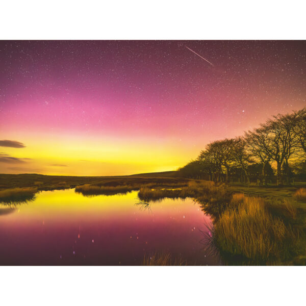 Aurora on the Long Mynd with meteor